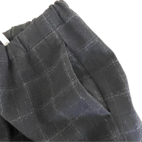 Aritzia The Group by Babaton Jimmy Pant in Black Fine Grid Size XS - Picture 8 of 10